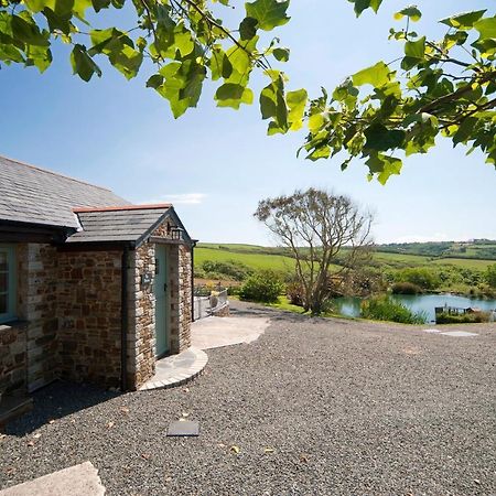 Stables Villa Bude Exterior photo
